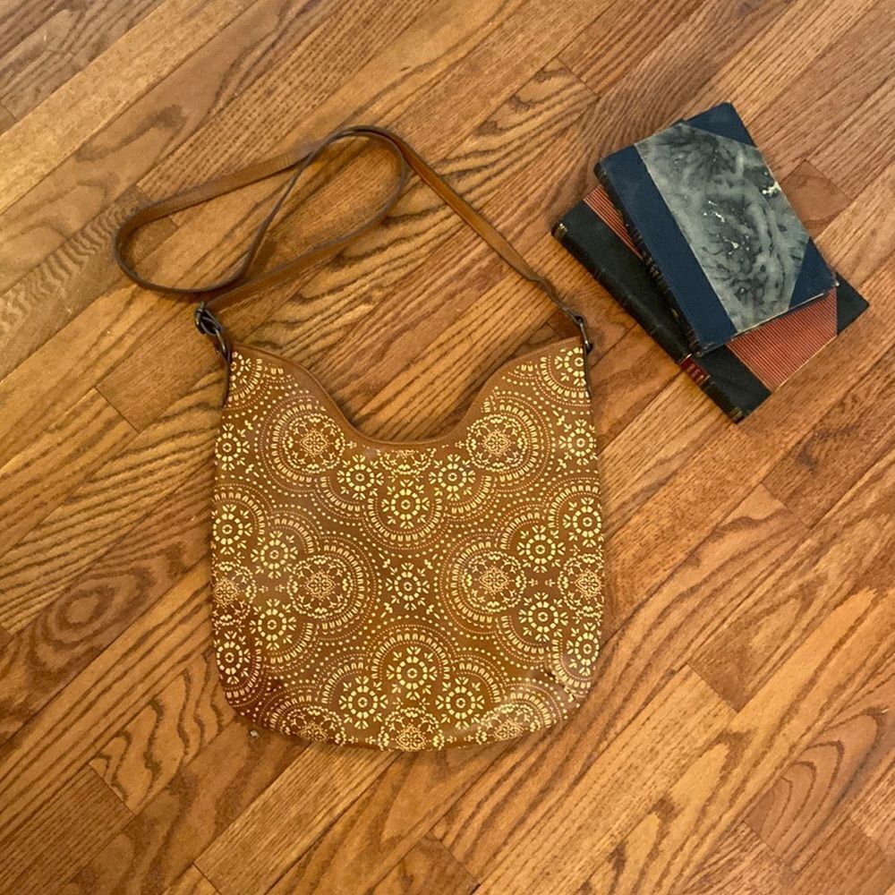 T-shirt & Jeans purse tan and cream shoulder bag